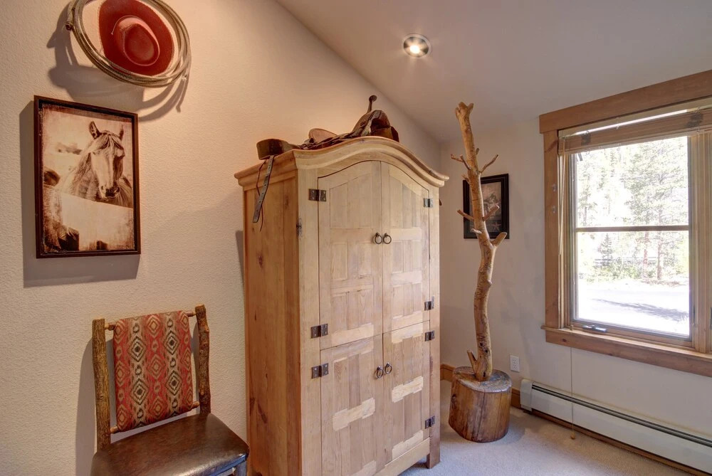 Ski Tip Ranch 8739