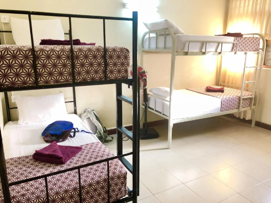 Trip 'N' Chill Hostels Colombo Airport