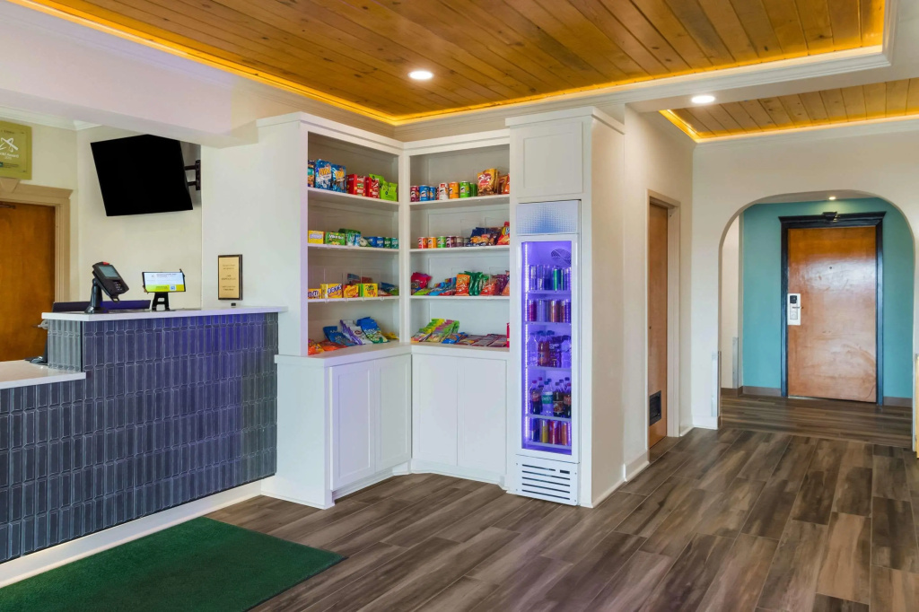 Quality Inn & Suites Pearl-Jackson