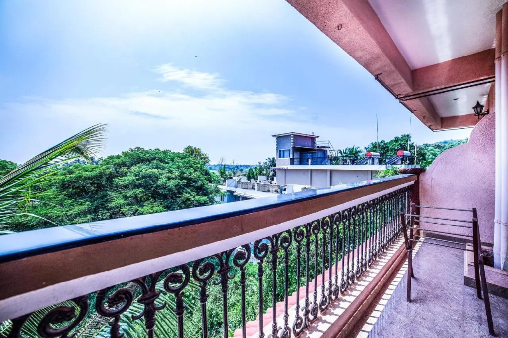 Hotel Maitri Sweet Living