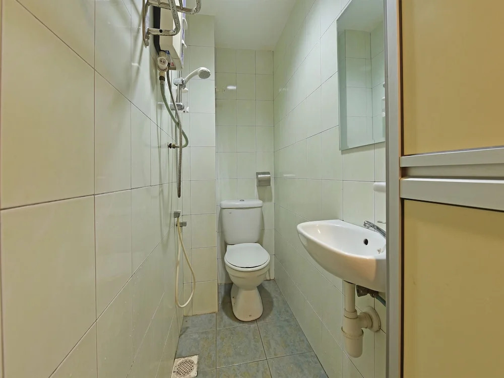 33 Hotel Cheras