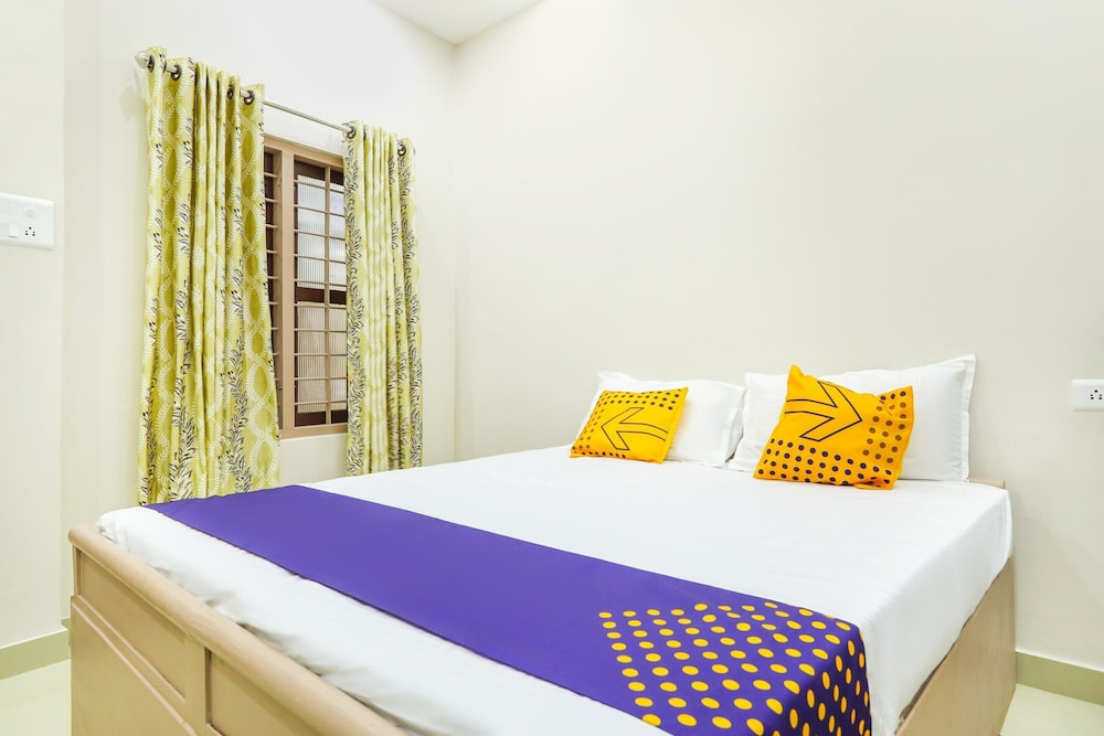 Hotel O Aluva Railway Station Formerly Menachery Tourist Home