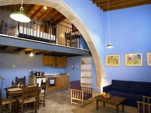 Evkarpos Country House