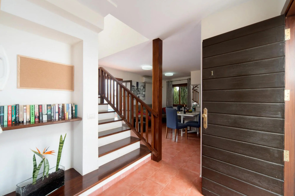 Villa Julianne 1 Heated Private Pool Walk to Beach A C Wifi Car Not Required - 2416