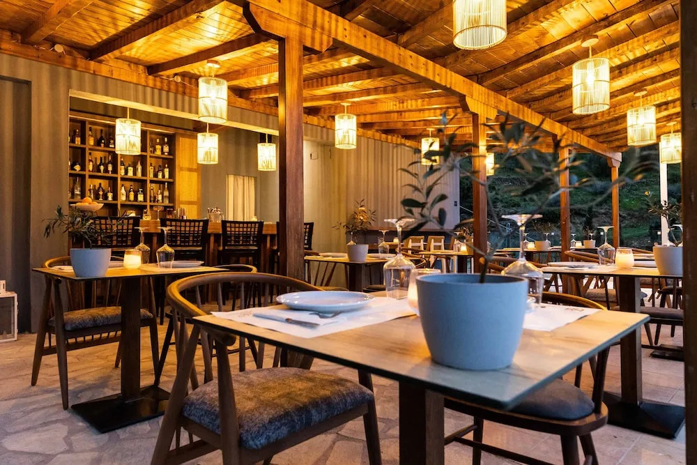 Avaton Suites & Villa Philian Collection