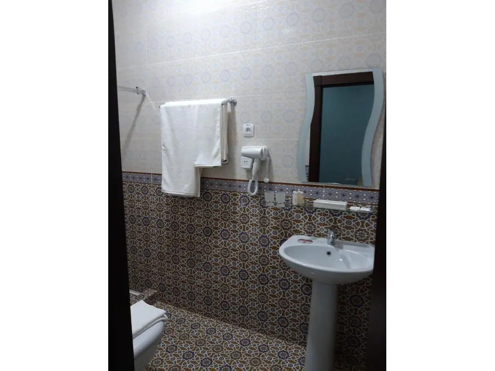 HOTEL GLOBUS