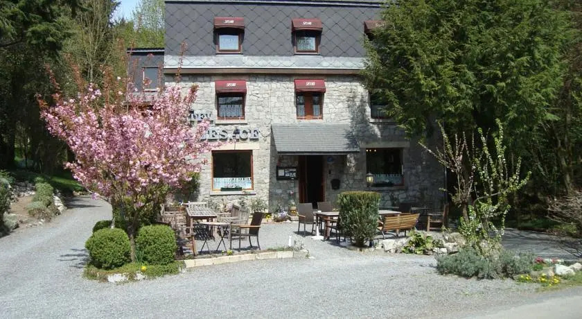 Hotel La Besace