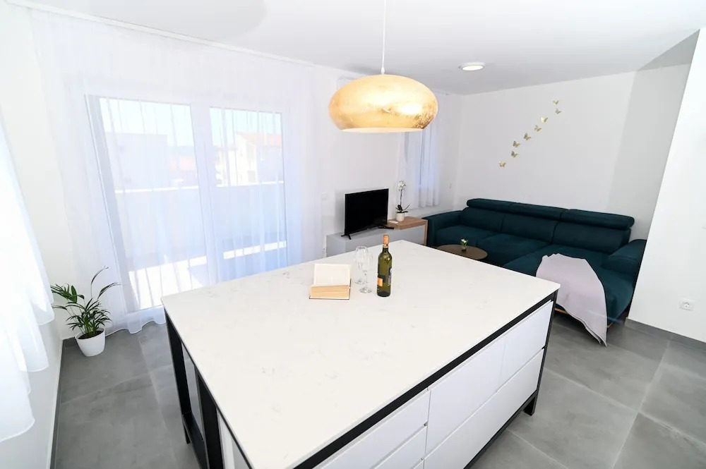 Laura apartment