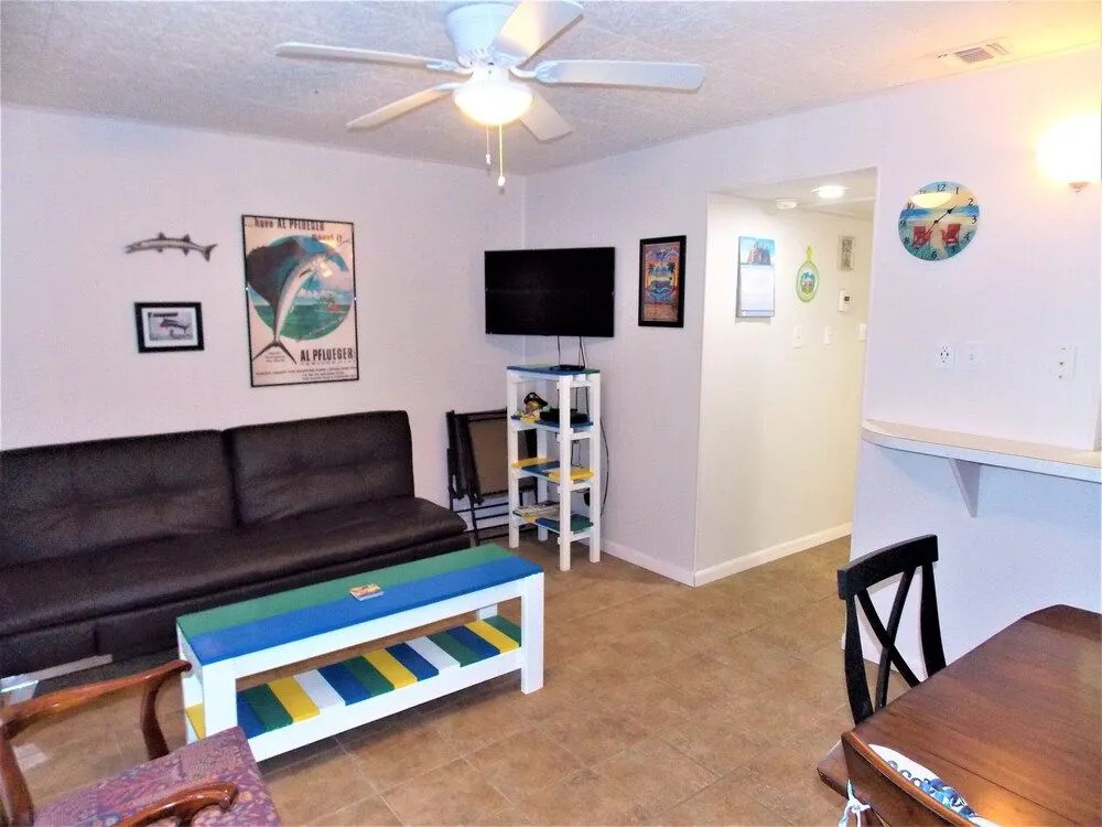 The Cocoanuts 1 Bedroom Condo