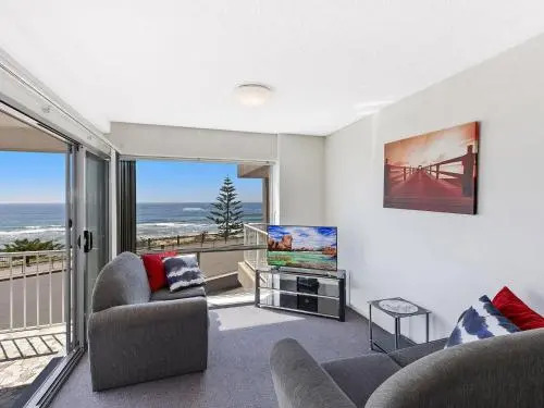 Dolphin Court Unit 6
