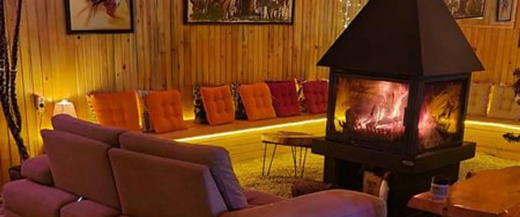 El Mundo Bungalove