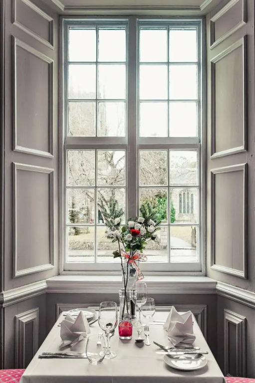 Bedford Hotel