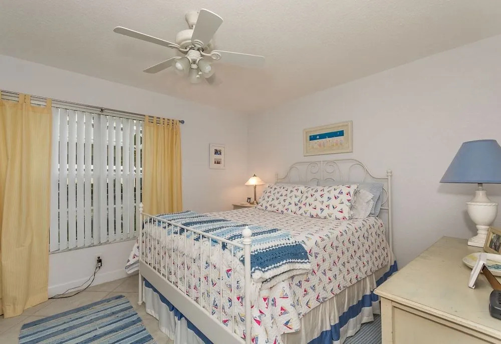 Cbc137 - Colony Beach Club - Beach Haven 1 Bedroom 1 Bathroom Condo
