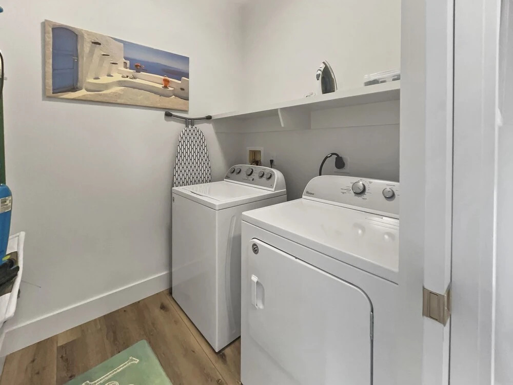 Beach Blessing 3 Bedroom Home by Redawning