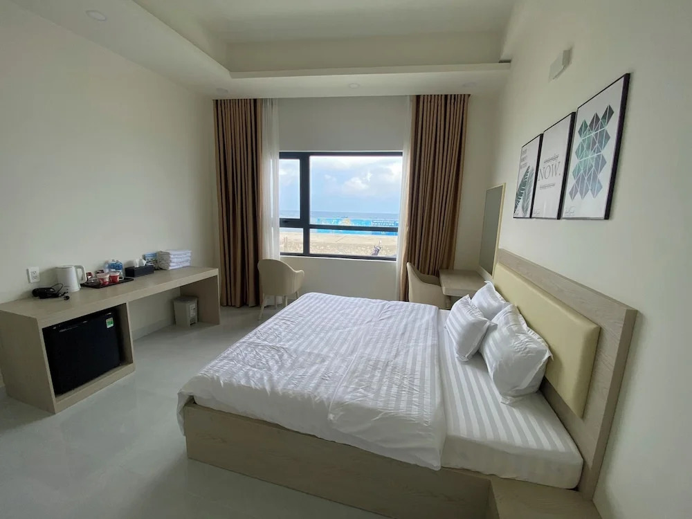 Island Sunset Hotel - Đảo Phú Quý