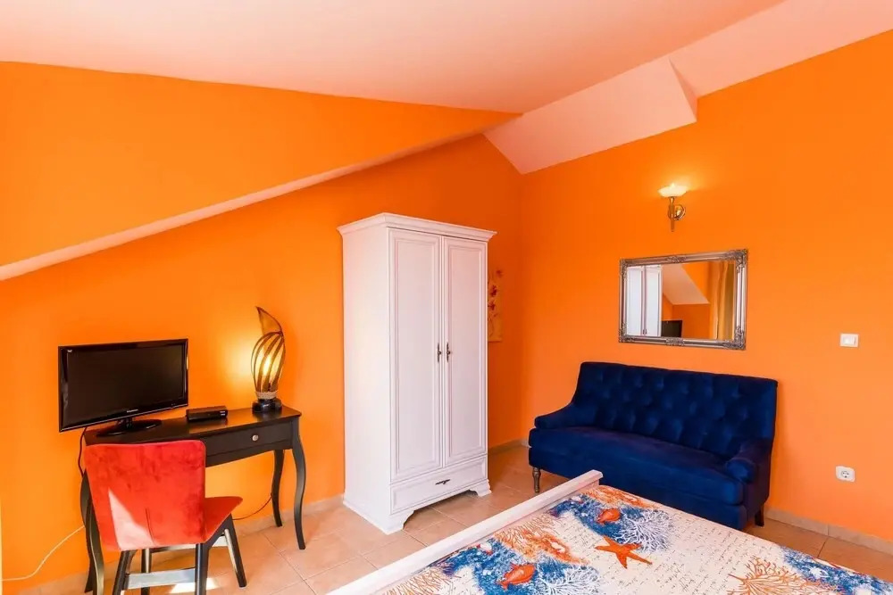 Villa Adrian - Six Bedroom Villa With Swimming Pool and Sea View ID Direct Booker 3663