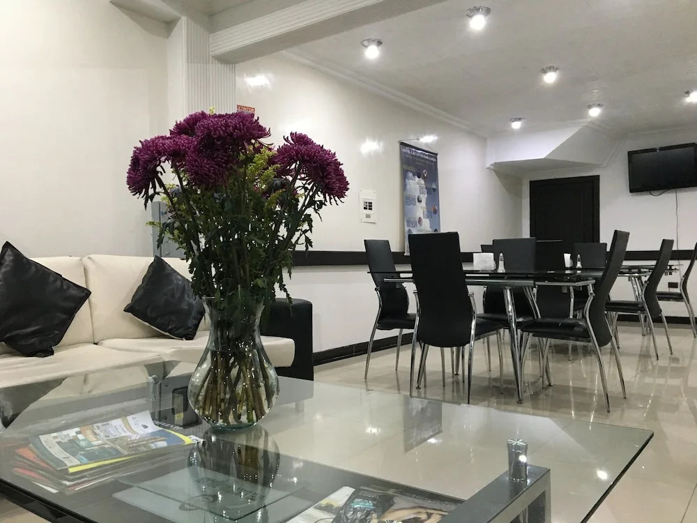 Hotel Ejecutivo Embajada