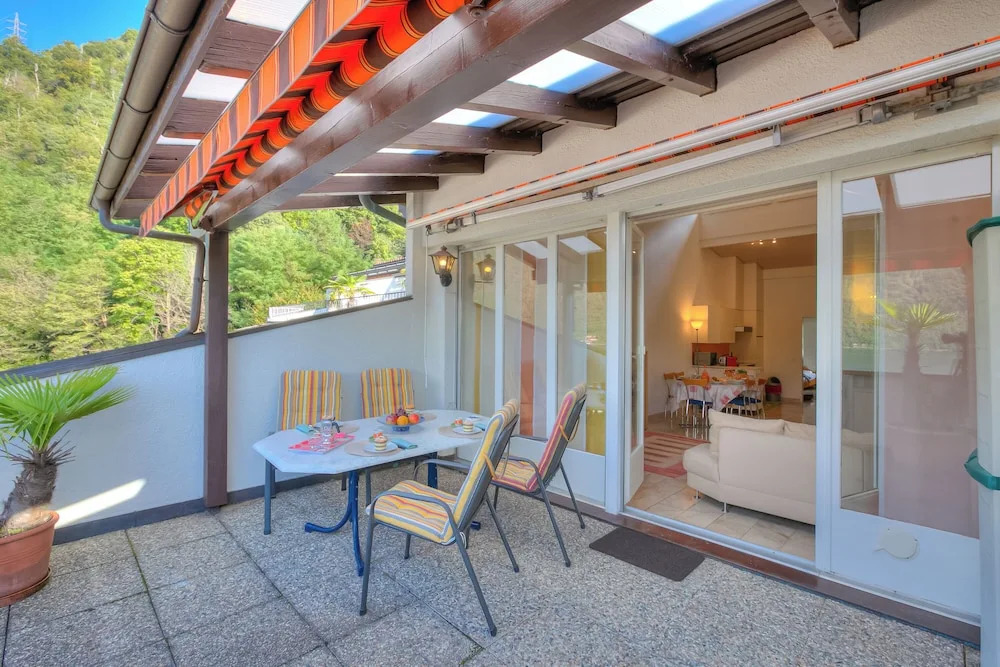 Miralago Lakeview Morcote With Pool