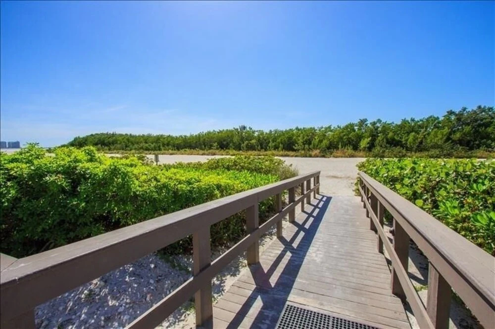 Sst3-1904 - South Seas Tower 2 Bedroom Condo