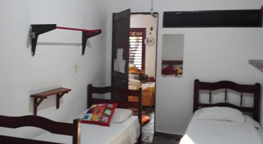 Roses hostel e pousada