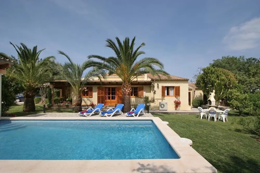 Villa - 3 Bedrooms with Pool - 103124