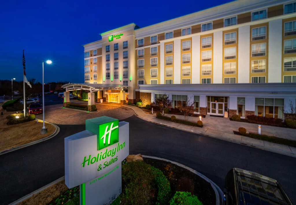 Holiday Inn & Suites Memphis - Wolfchase Galleria by IHG