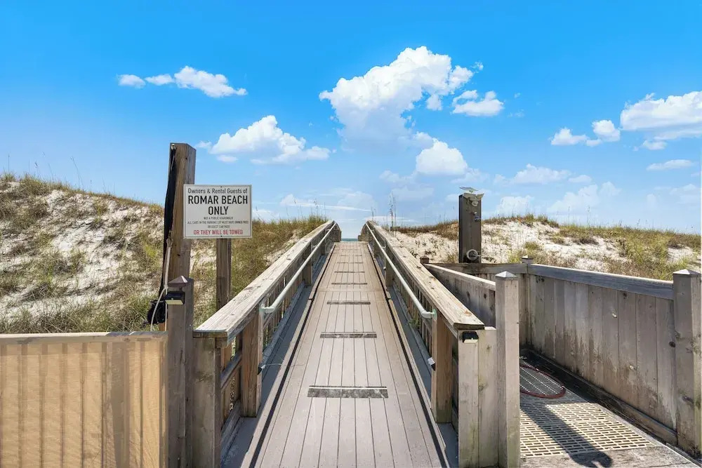Romar Beach 203