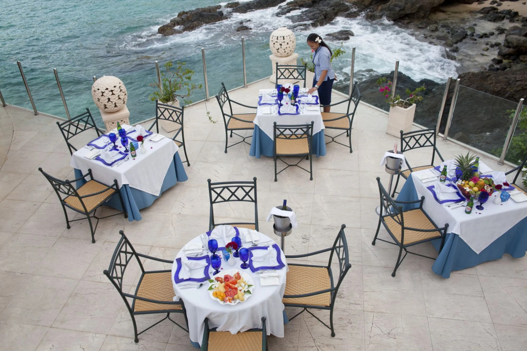 Sunset Beach Hotel
