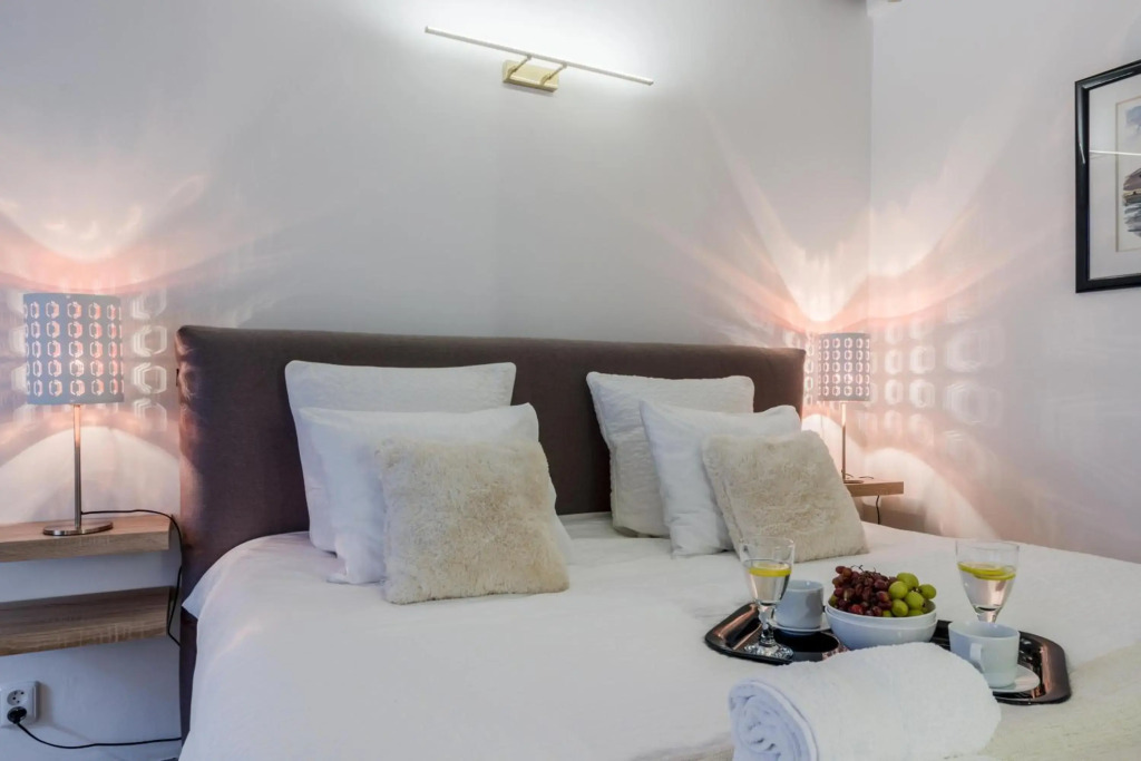Royal Route Residence