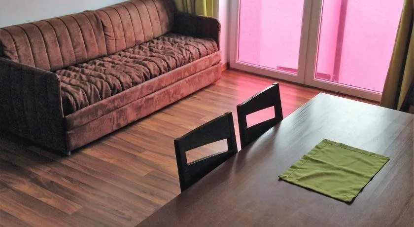 Almandin Apartments