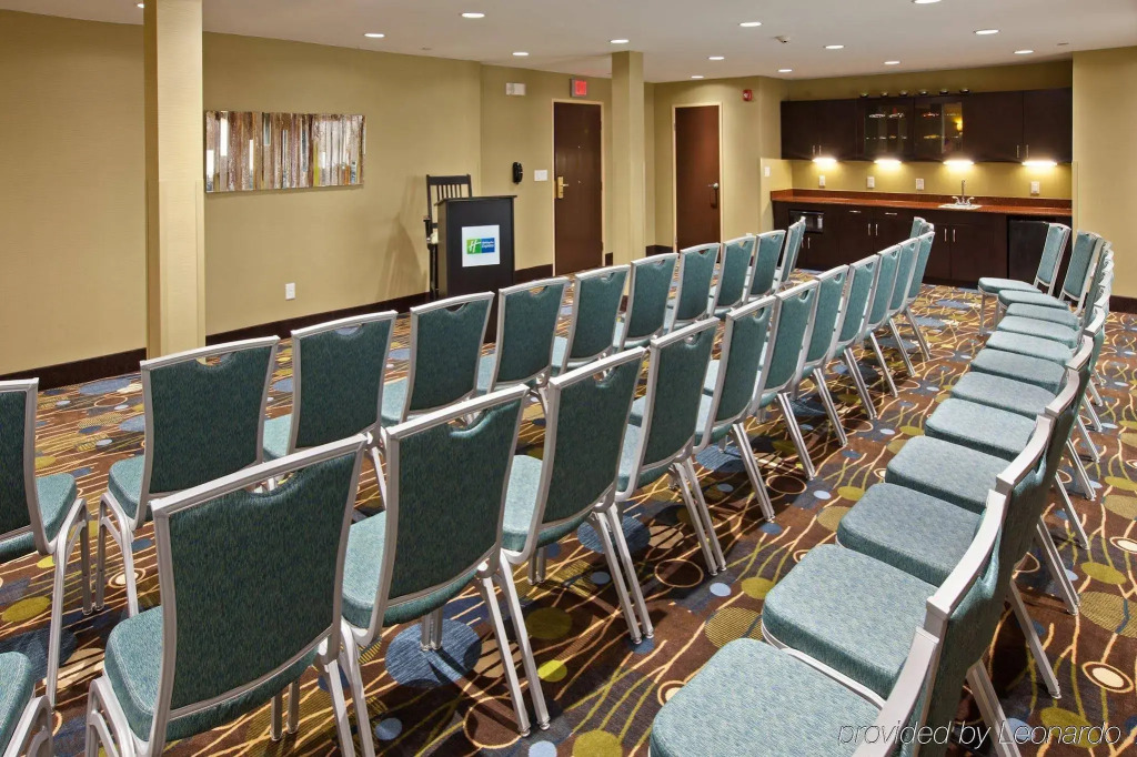 Holiday Inn Express - Bowling Green by IHG