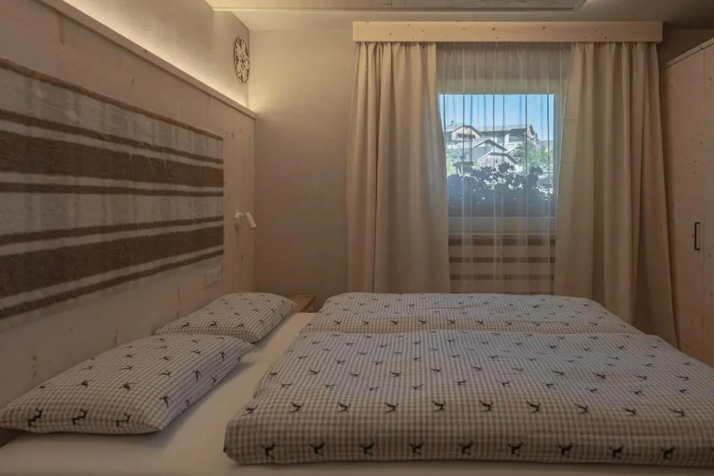 Ciasa Iachin Mountain Apartment