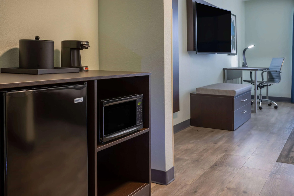 Wingate by Wyndham Waldorf - Washington DC Area