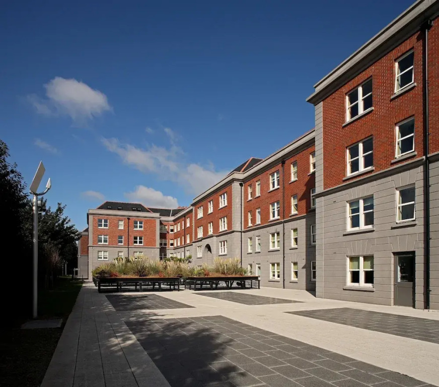 Griffith Rooms