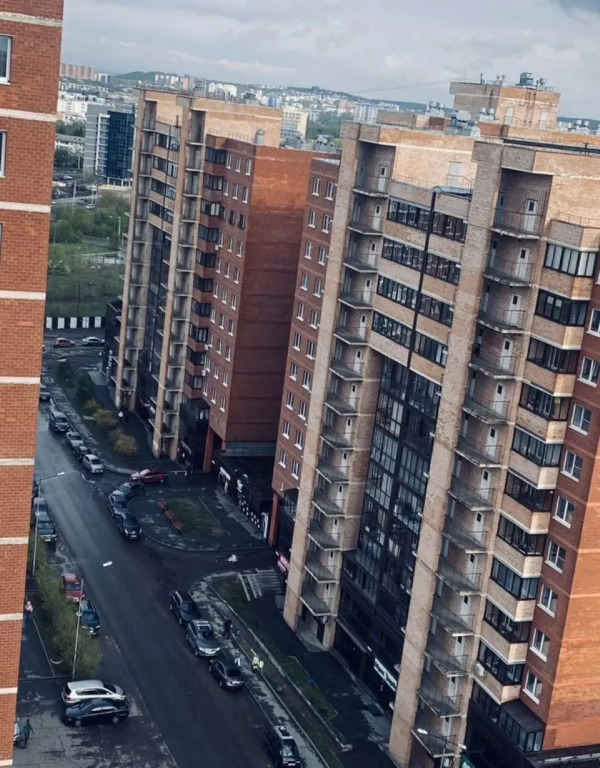 Апартаменты на проезде Юрия Тена, 21