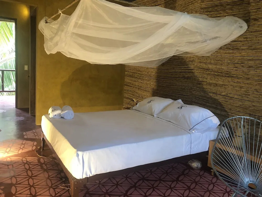 Hotel Ecohouse