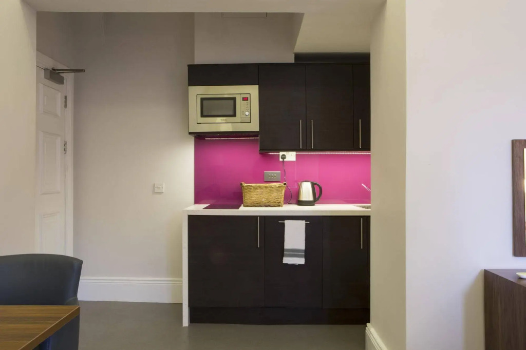Court Residence Aparthotel
