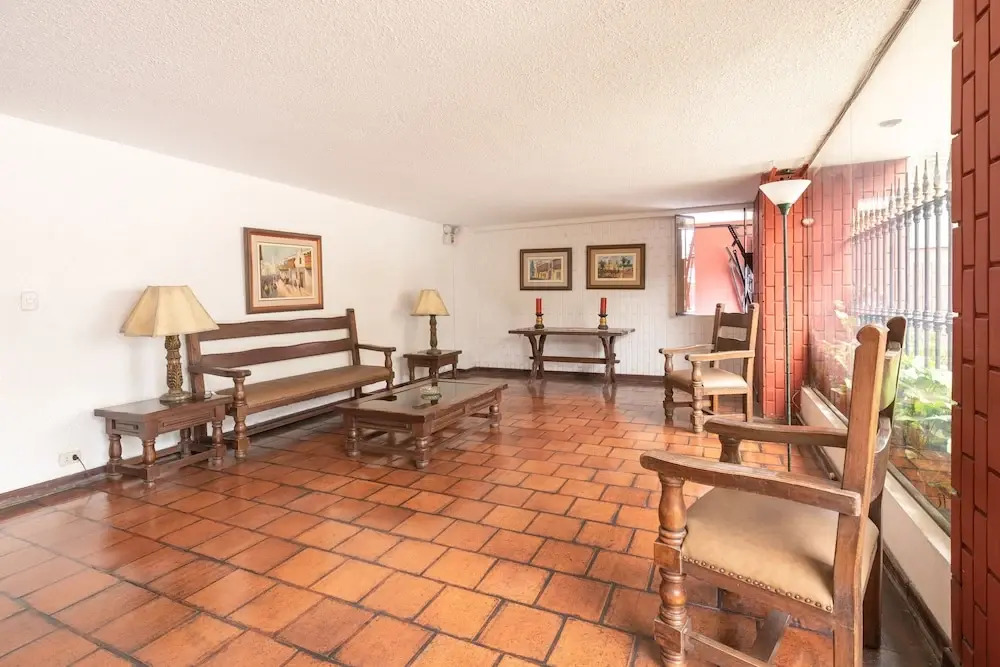 Simply Comfort. Stylish Miraflores Apartments