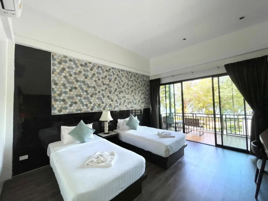 Prasarnsook Villa Beach Resort