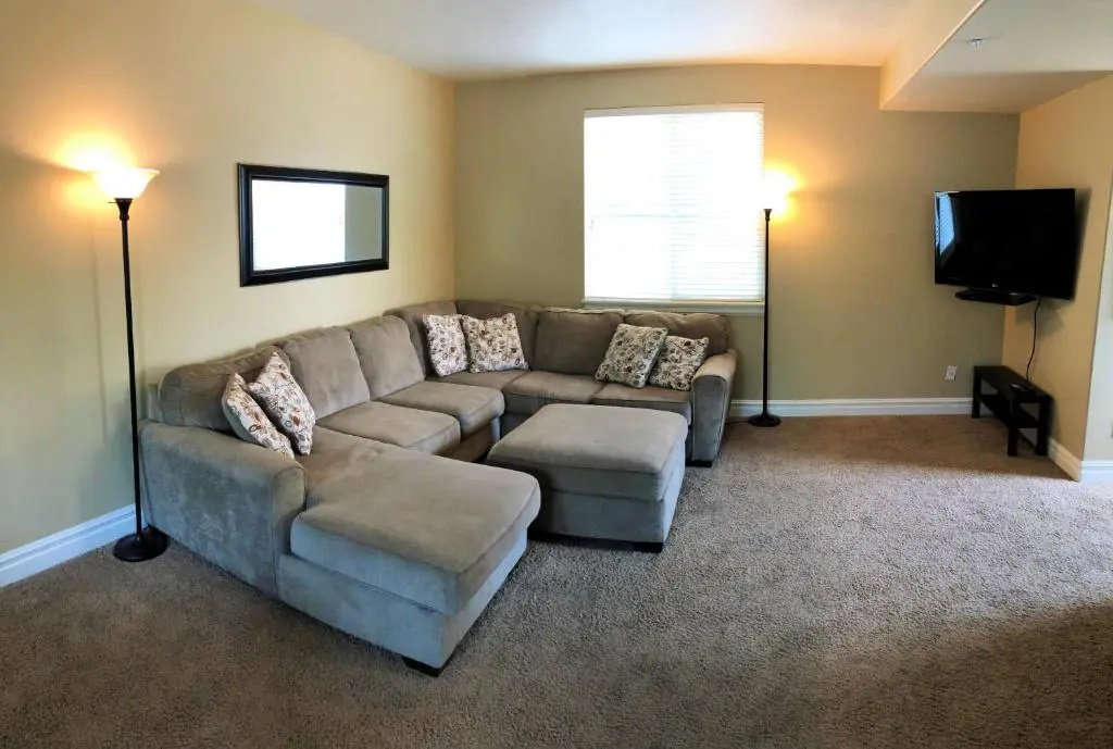 Modern Townhome Near the Center of the City