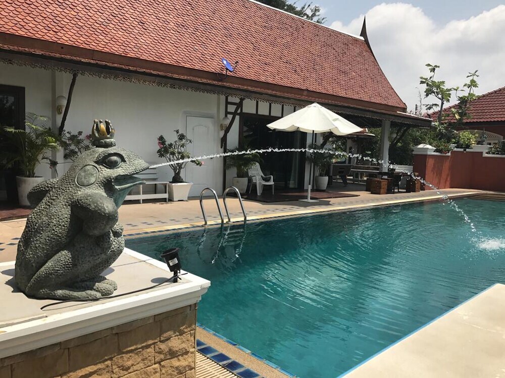 Heaven Hill Pool Villa Pattaya