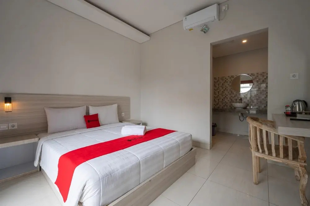 RedDoorz Plus at Yasas Living Denpasar