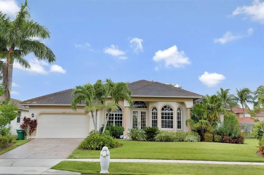 Fieldstone Dr Home