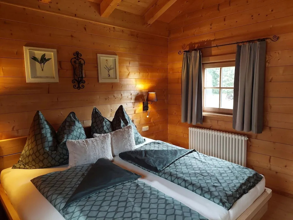 Chalet Salzach Near Ski Lift & Spa