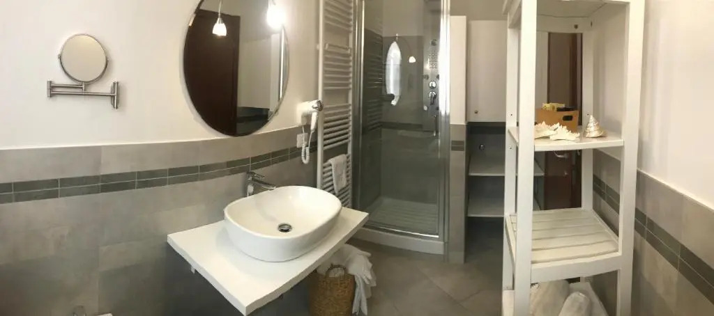 Suite House