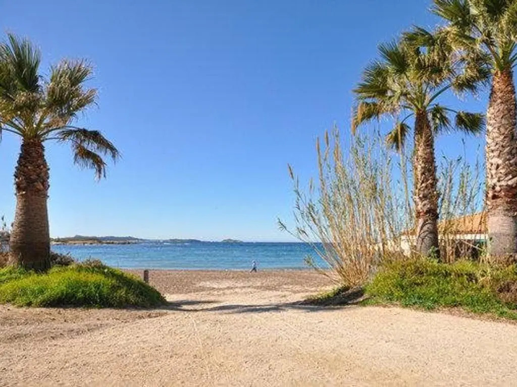 Appartement Six-Fours-les-Plages, 2 pièces, 4 personnes - FR-1-316-274