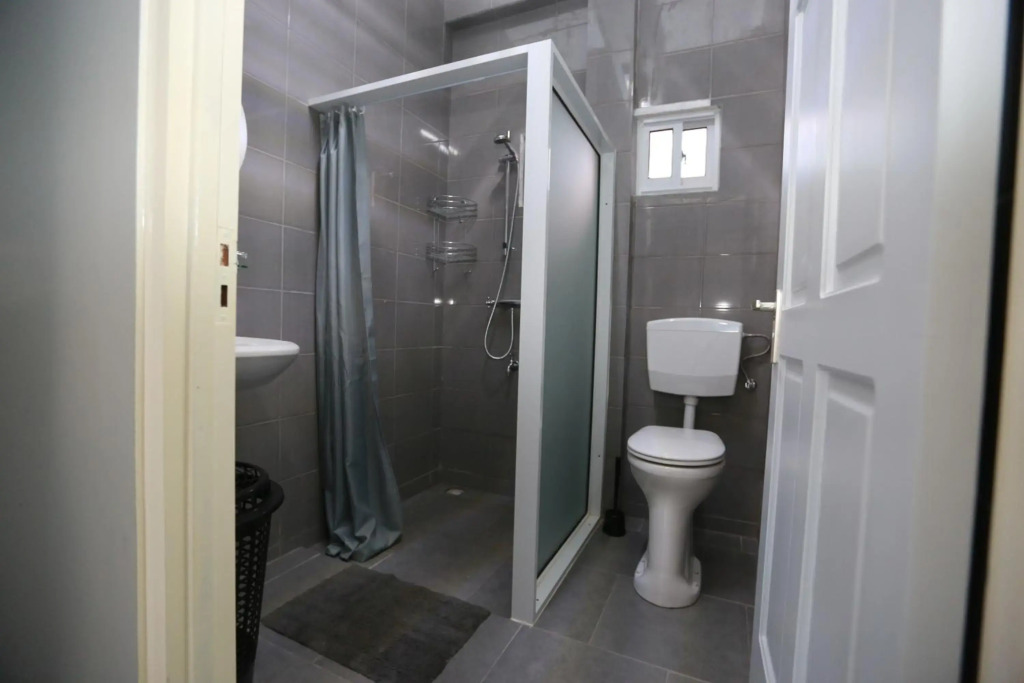 Donfarsha Apartments