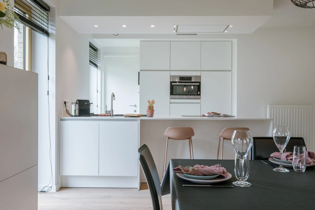 Modern 3 bedroom apartment in Blankenberge