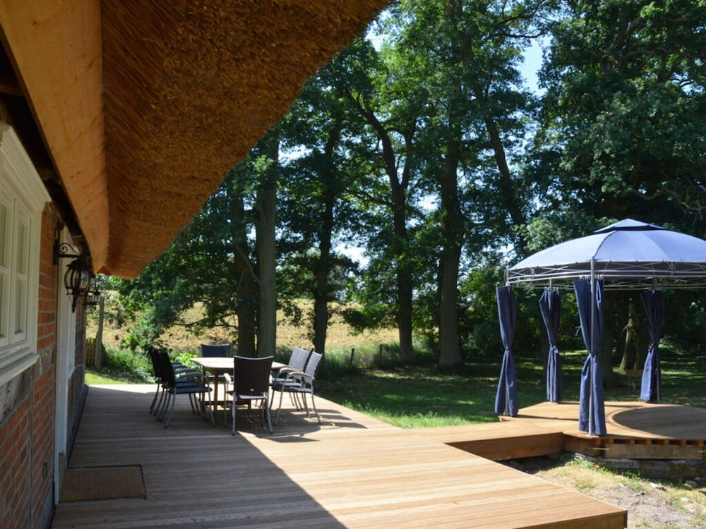 Holiday Home Deichkind on the Elbe Dike