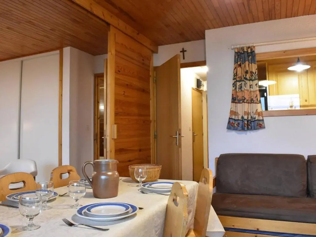 Appartement Méribel, 2 pièces, 6 personnes - FR-1-180-66
